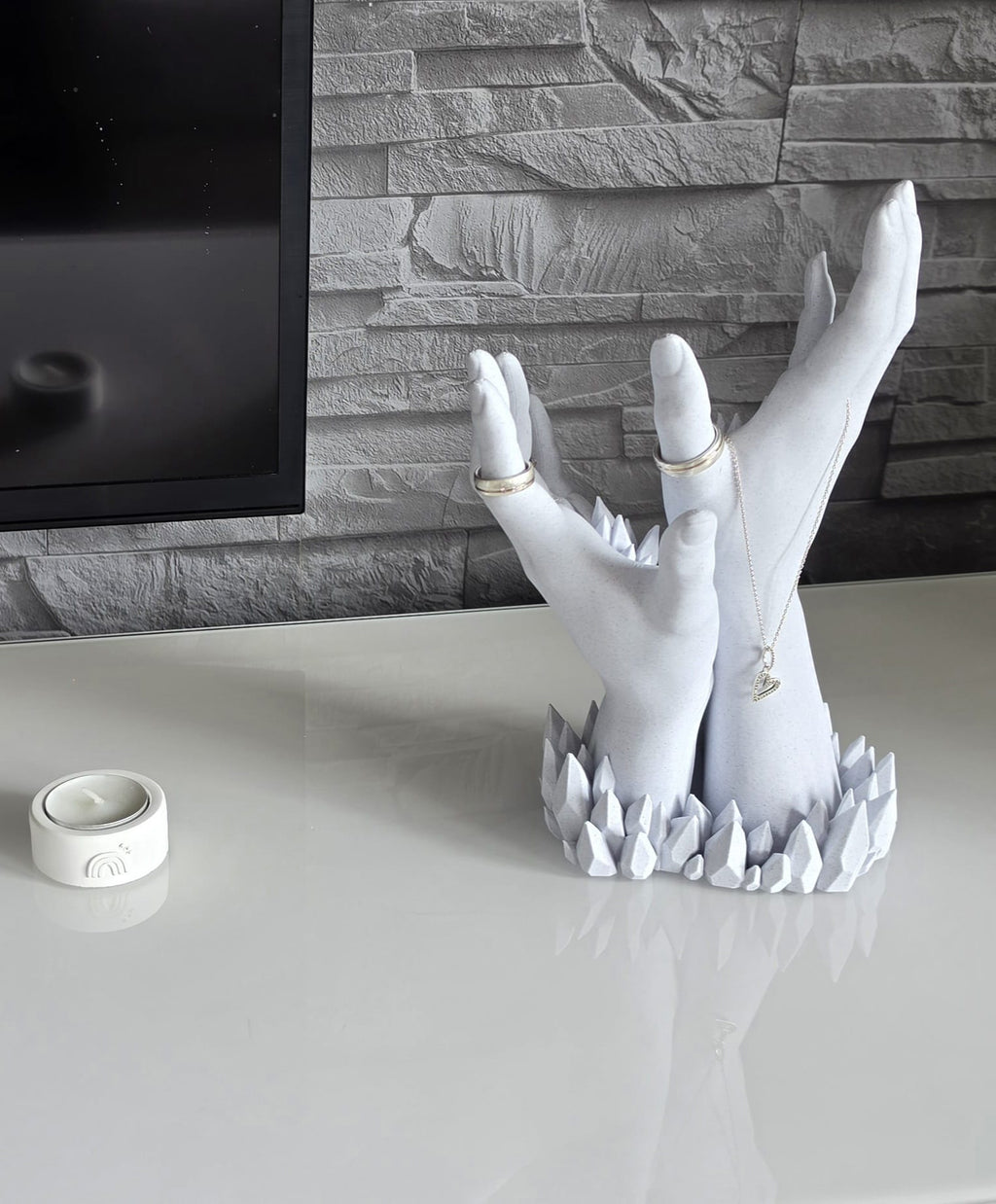AuraHands – Schmuckhalter für Ringe & Ketten